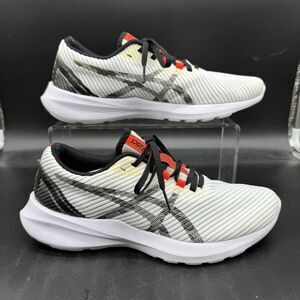 Asics Women’s Size 8  Versablast White & Black Athletic Running Shoes